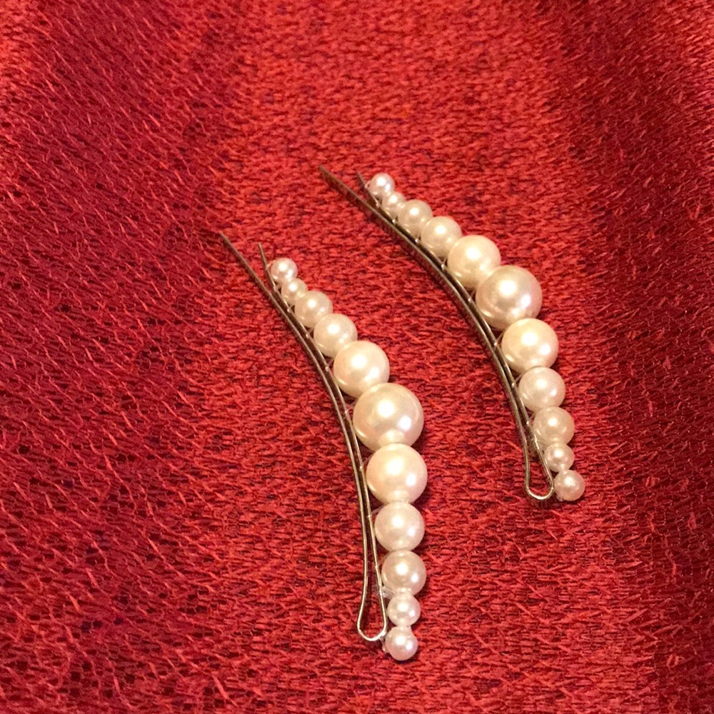 Hair Accessory White Large Pearl 2 Clips